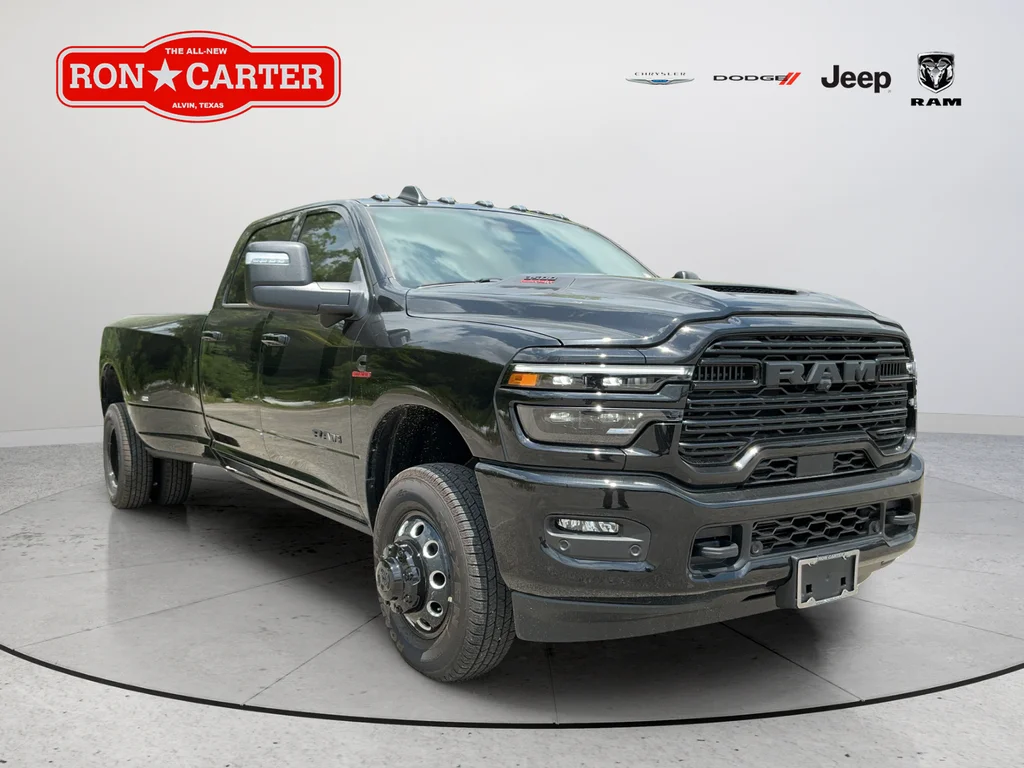 New 2026 Diamond Black Crystal Pearl-Coat Exterior Paint RAM Laramie image 1