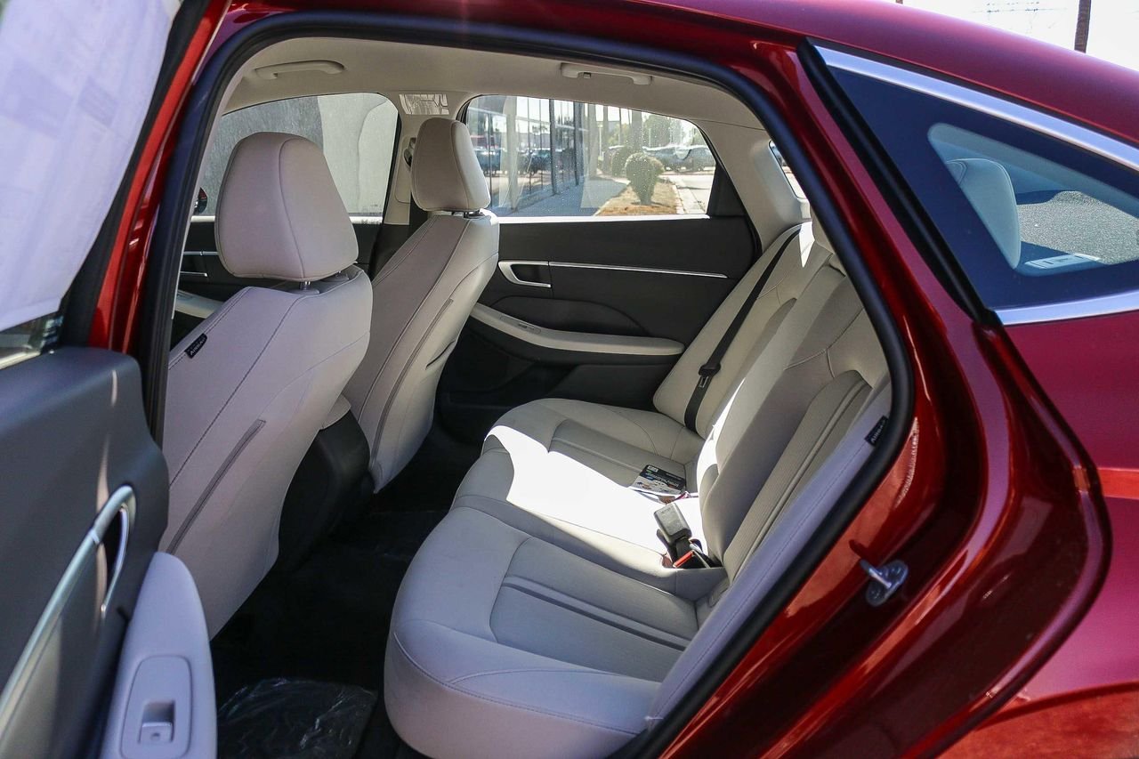 New 2025 Red Hyundai SEL image 19