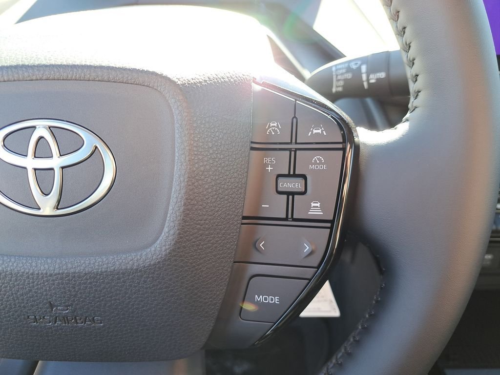 2026 Toyota Prius Limited - Photo 21