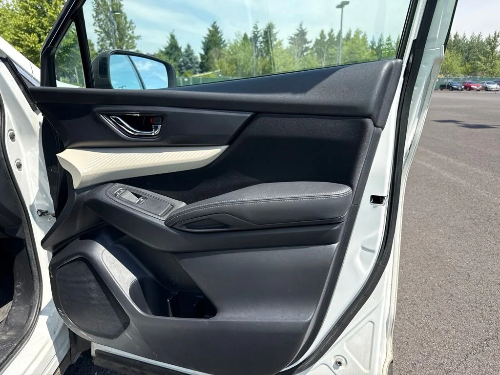 Used 2022 Crystal White Pearl Subaru Premium image 25