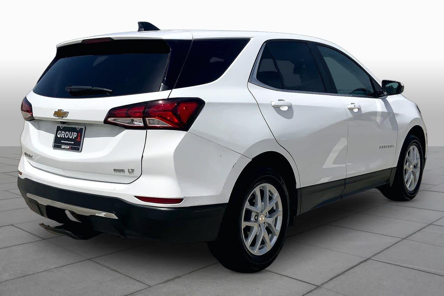 Used 2023 Summit White Chevrolet LT image 13