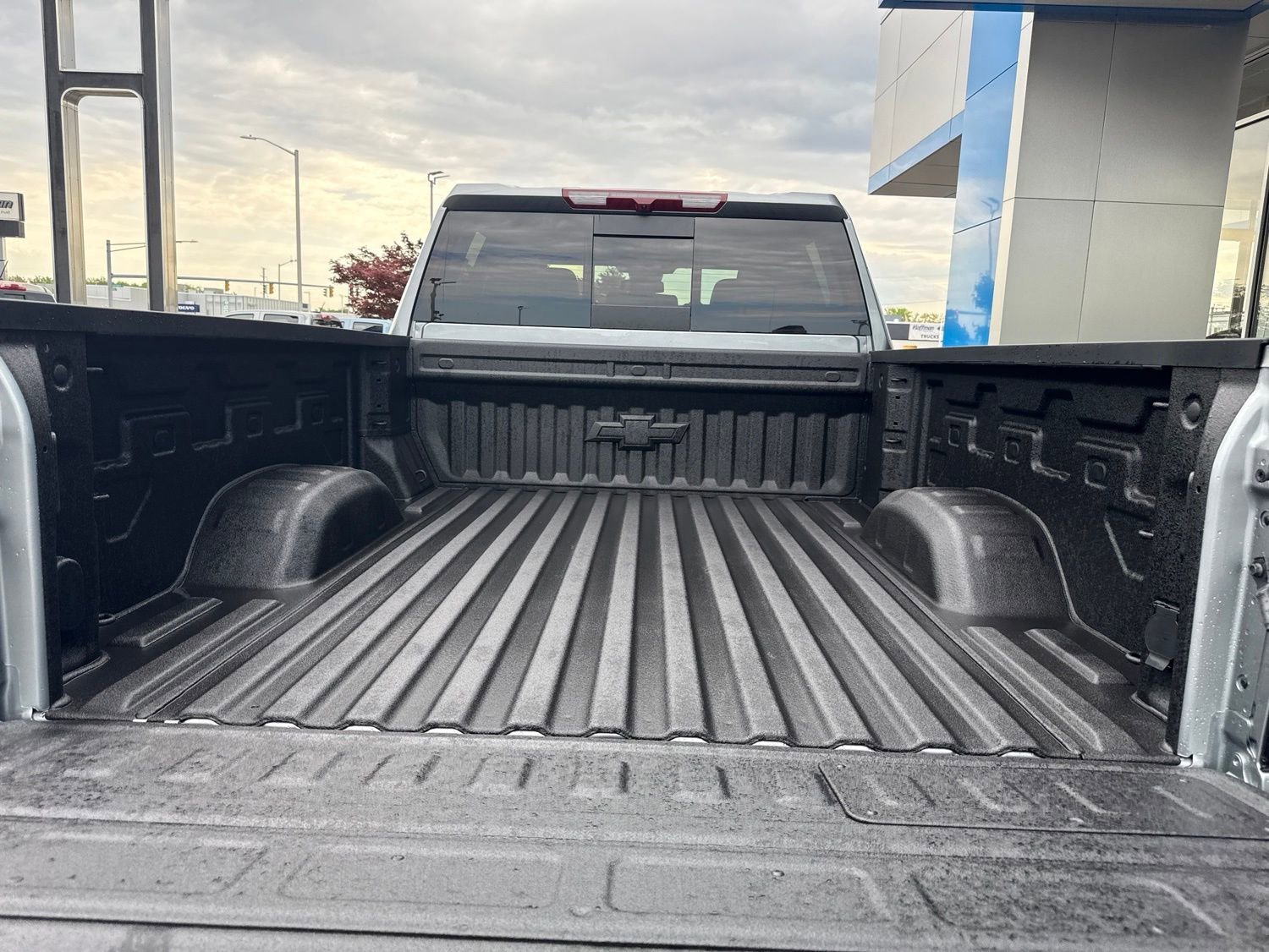 New 2026 Sterling Gray Metallic Chevrolet LT Trail Boss with Safety - Leather - Convenience I & II - Heat - Remote Start - Plow Prep - Z71 Off-Road image 11