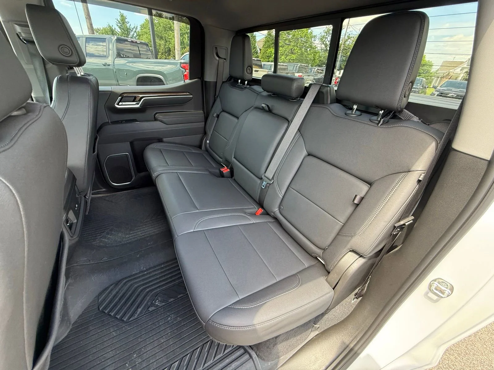 2025 Chevrolet Silverado 1500 RST - Photo 24