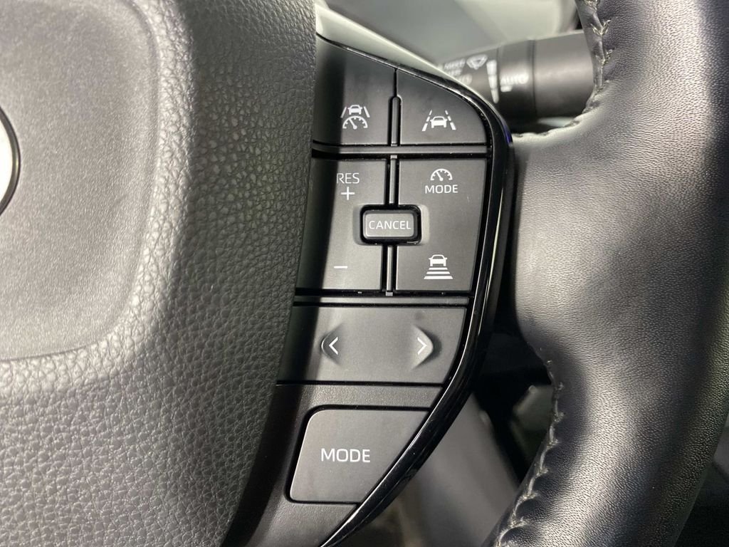 Used 2023 Silver Toyota XLE image 17
