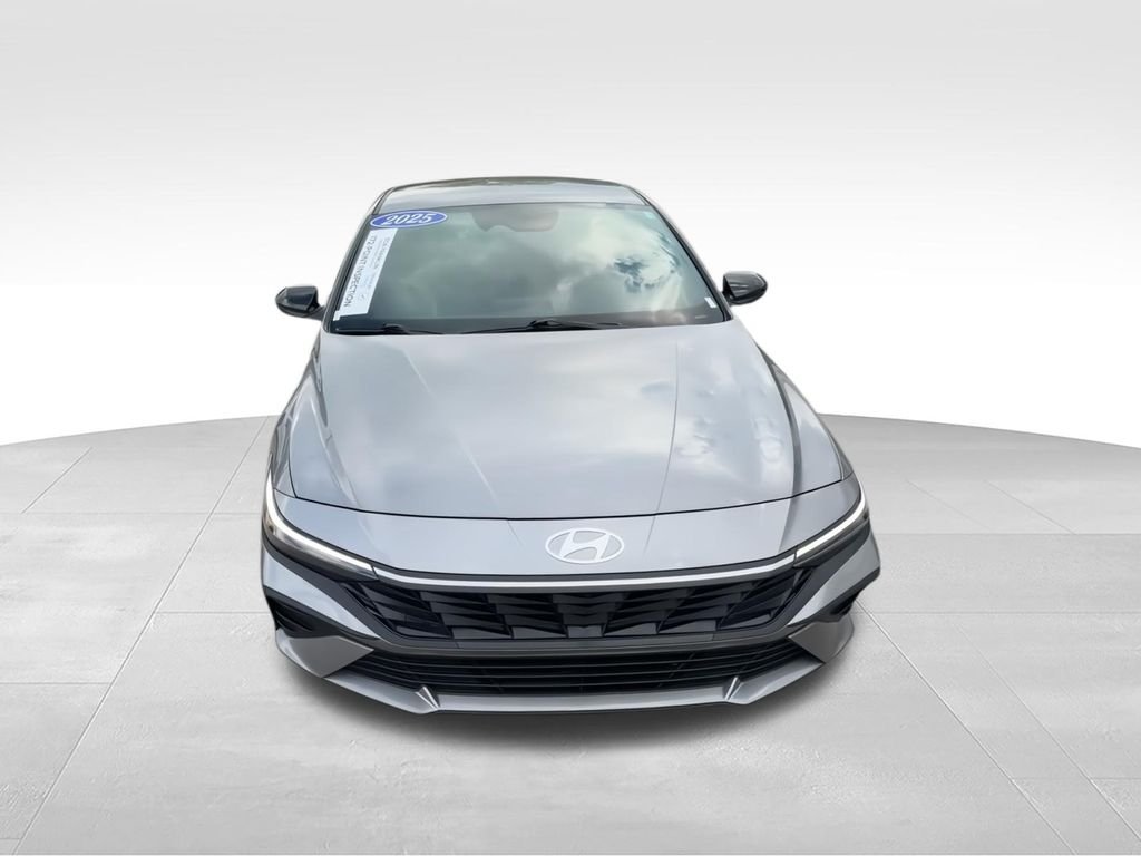 Certified Used 2025 Silver Hyundai SEL Sport image 3