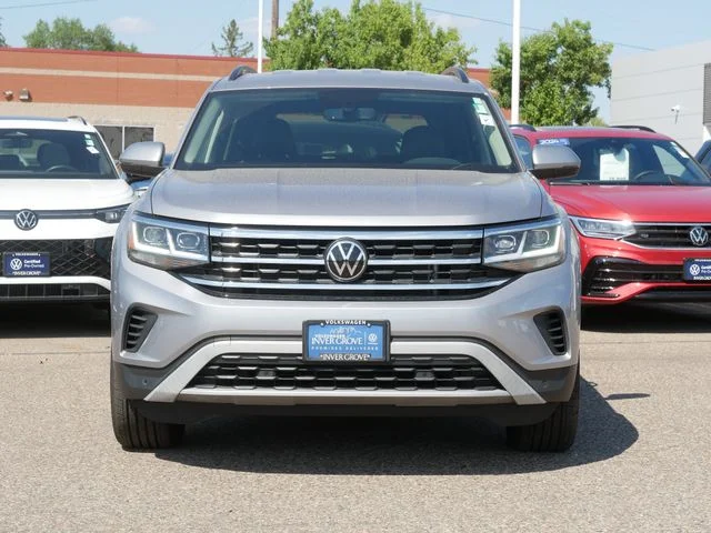 Certified 2023 Volkswagen Atlas SE w/Tech with VIN 1V2HR2CA1PC529702 for sale in Inver Grove Heights, Minnesota