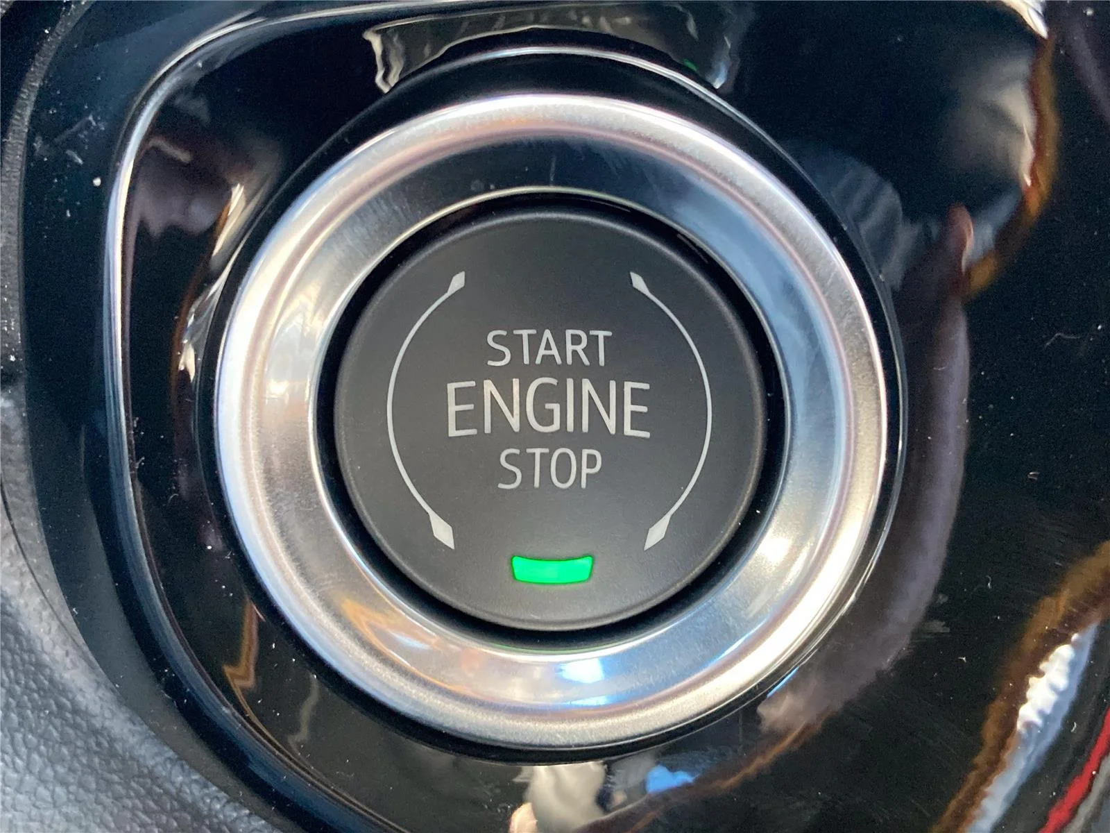 New 2026 Summit White GMC Elevation image 18