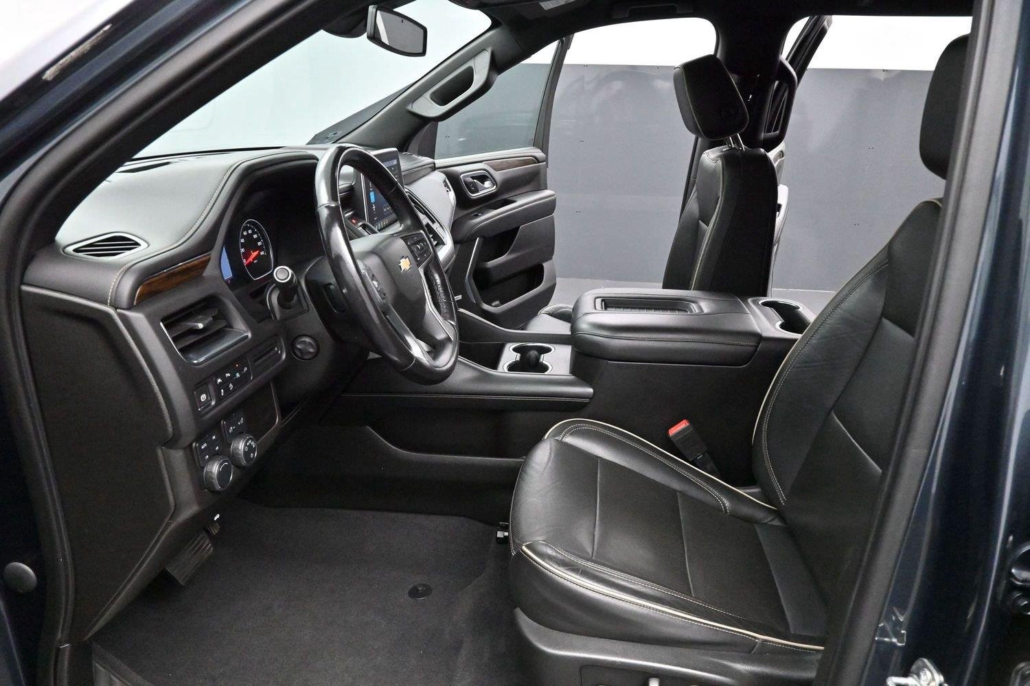 Used 2021 Shadow Gray Metallic Chevrolet Premier image 12