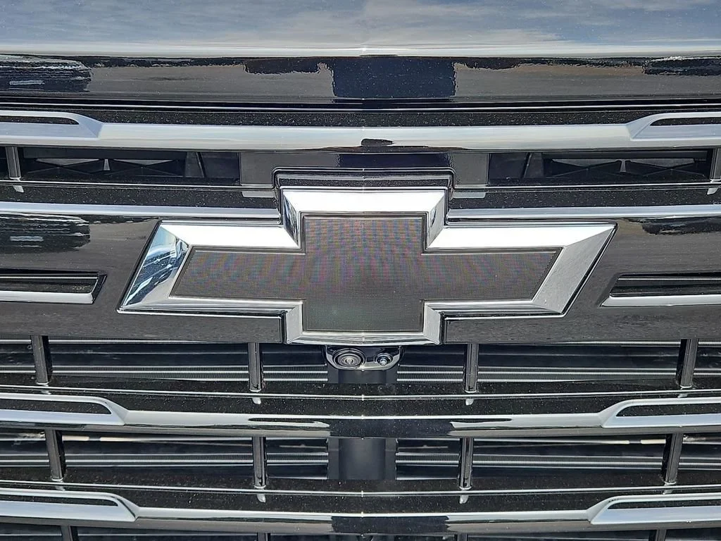 New 2026 Black Chevrolet LT image 22