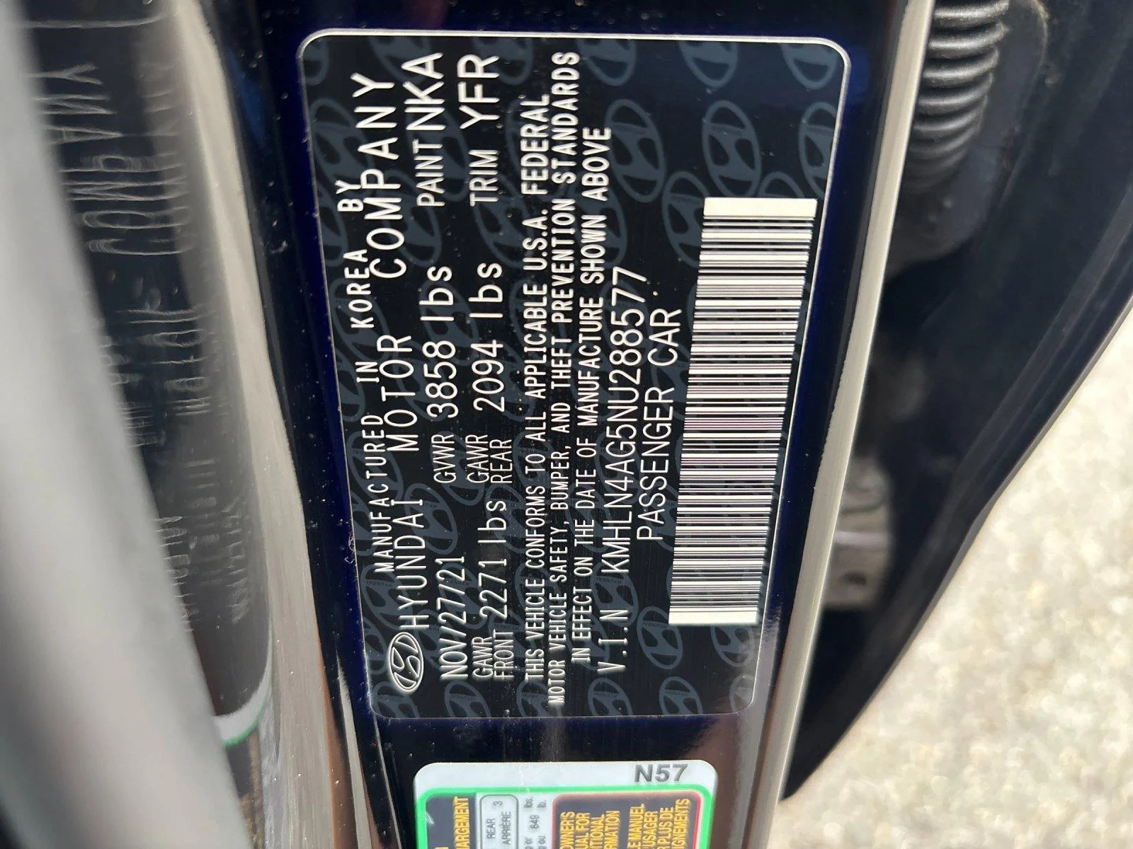 Used 2022 Phantom Black Hyundai SEL image 12