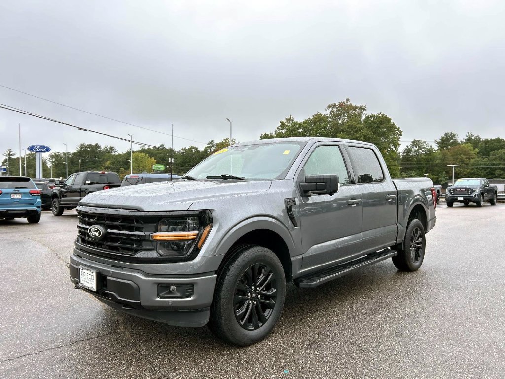 Used 2024 Gray Ford XLT image 7