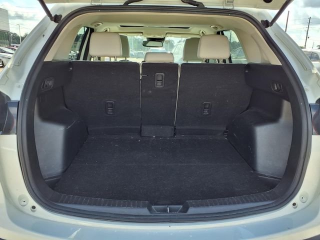 Used 2016 White Mazda Grand Touring image 7
