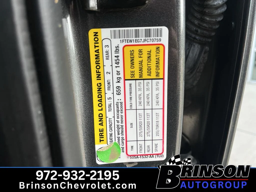 Used 2018 Magnetic Metallic Ford LARIAT image 15