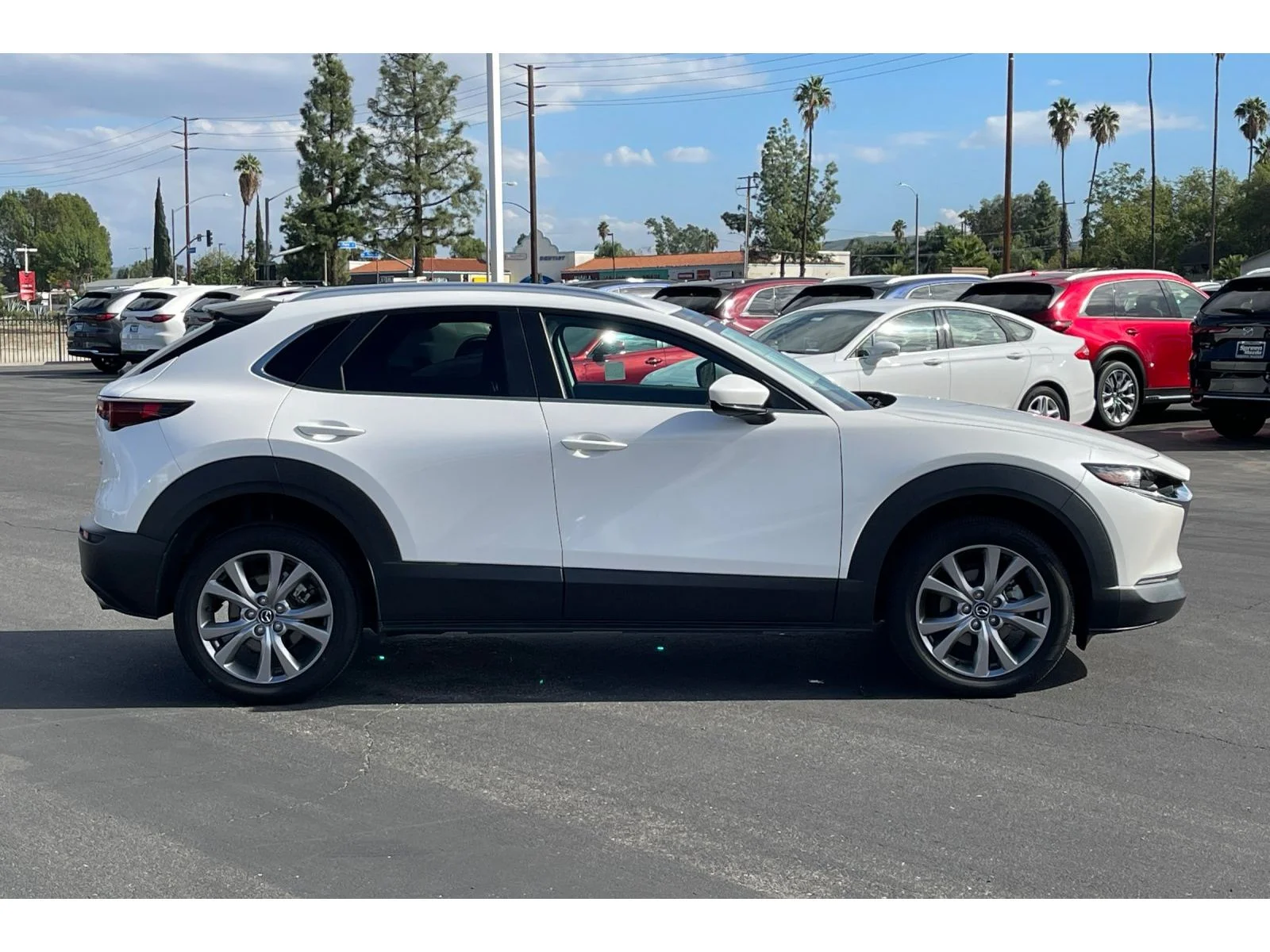 Used 2023 SNOWFLAKE WHITE P Mazda 2.5 S Select Package image 8