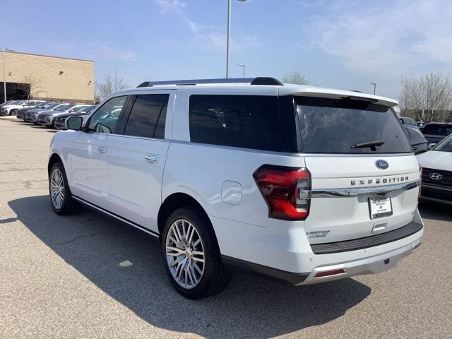 Used 2024 Oxford White Ford Limited image 7