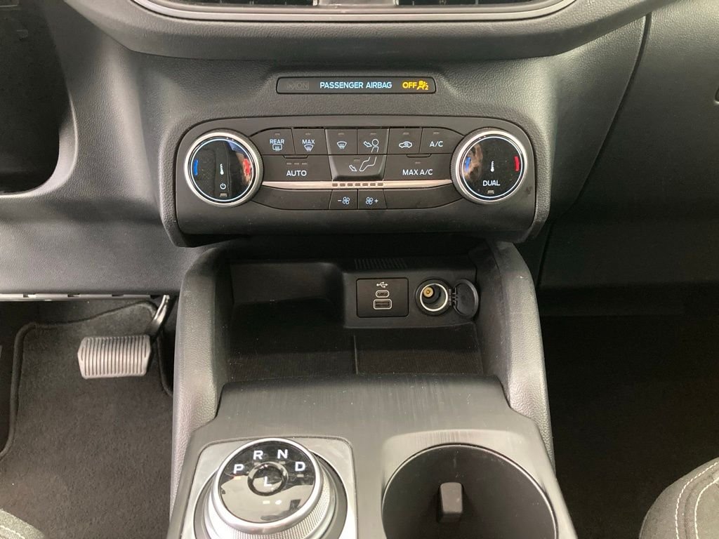 Used 2025 Gray Ford Active image 10