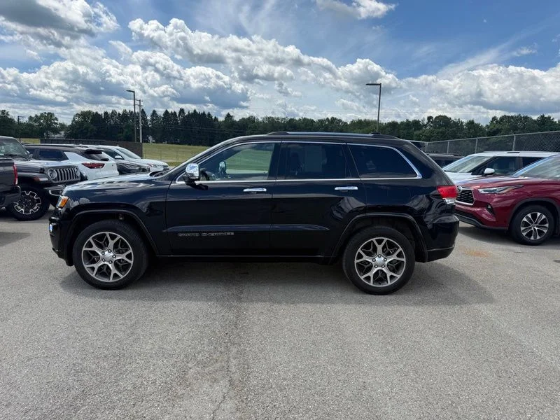 Used 2020 Black Jeep Overland image 9