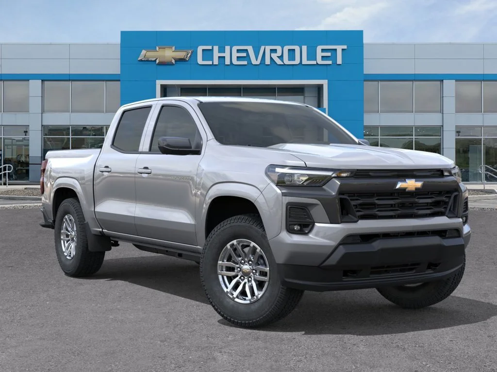 New 2026 Sterling Gray Metallic Chevrolet LT image 7
