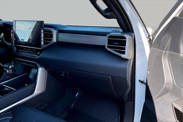 Certified Used 2026 WIND CHILL PEARL* Toyota  image 18