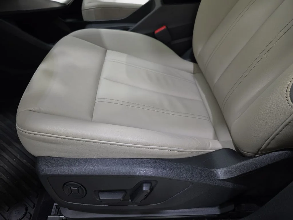Used 2024 White Audi Premium image 31