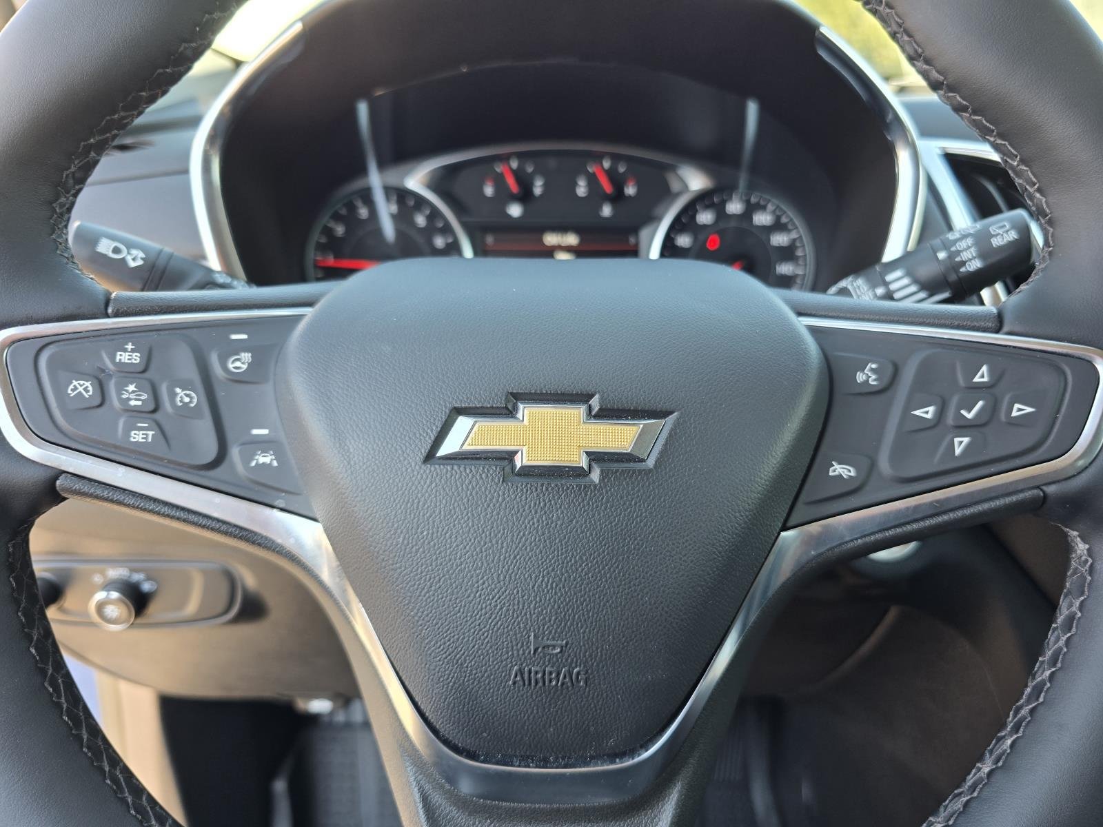 2024 Chevrolet Equinox LT - Photo 13