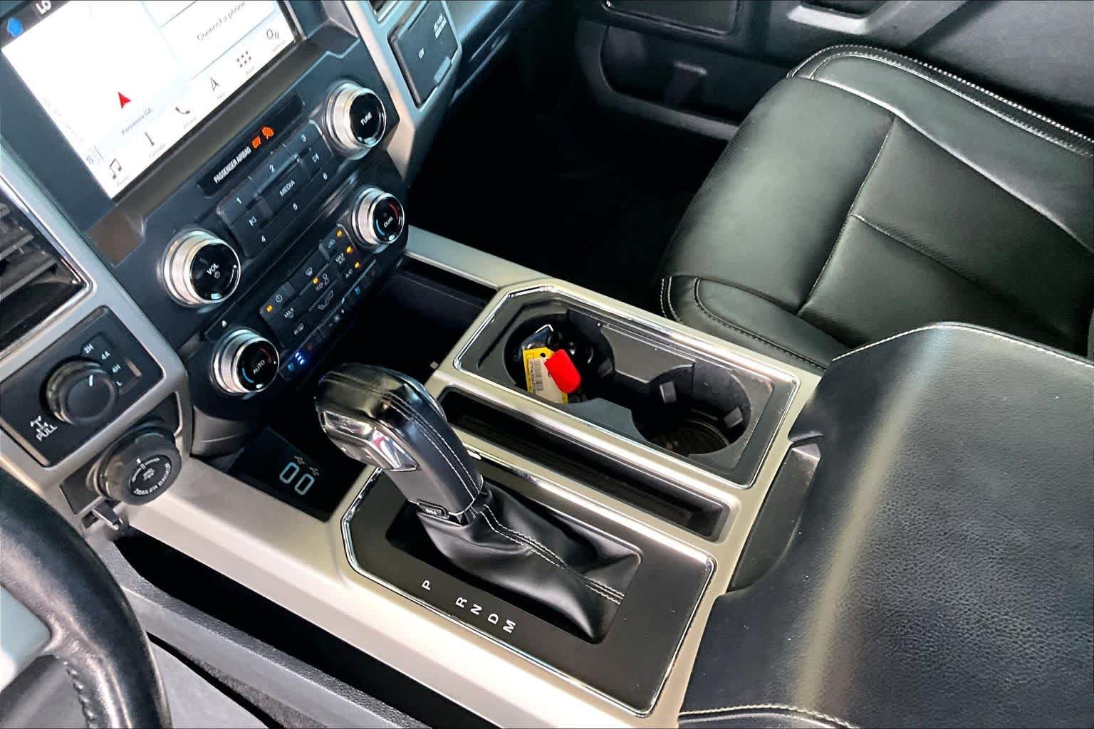 Used 2018 Oxford White Ford LARIAT image 16