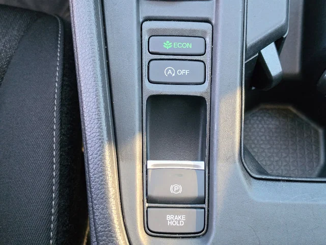 2025 Honda Accord SE - Photo 27