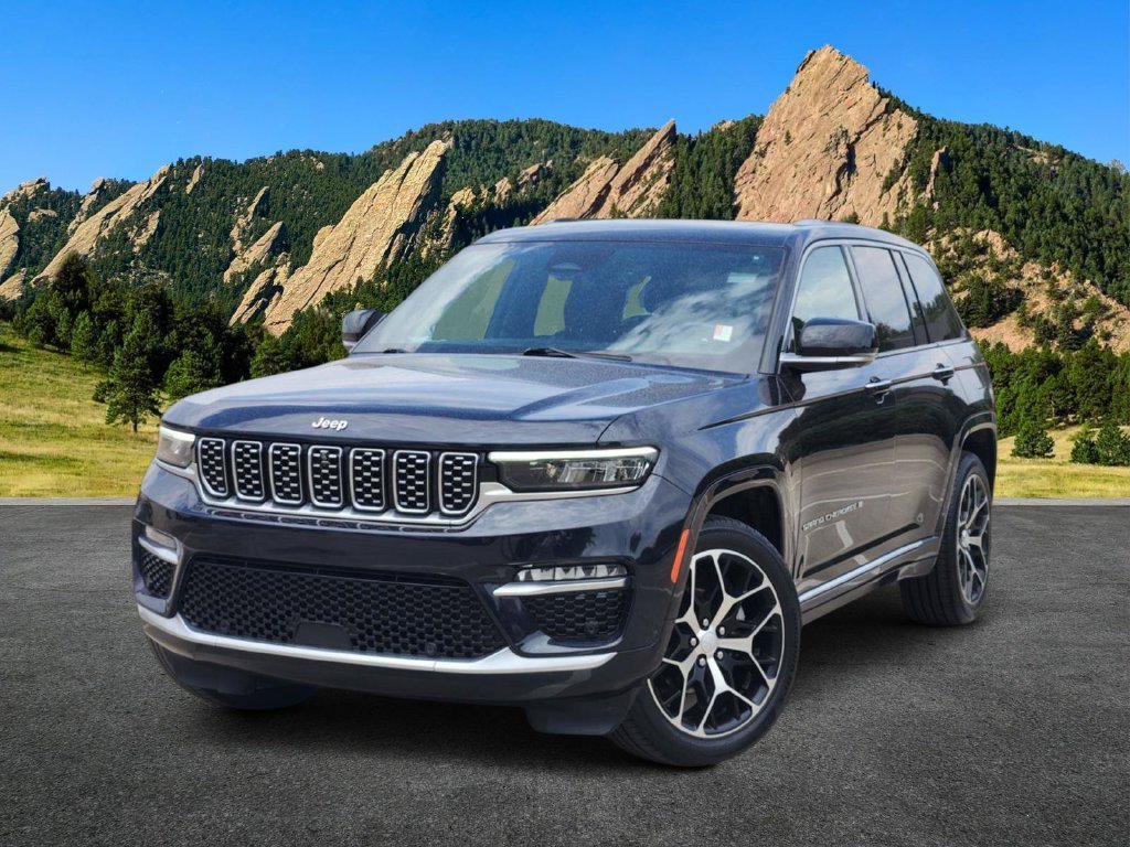 Used 2023 Black Jeep Summit Reserve image 1