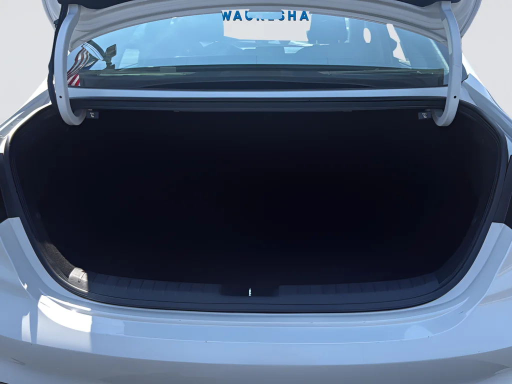 Used 2024 White Kia EX+ image 33