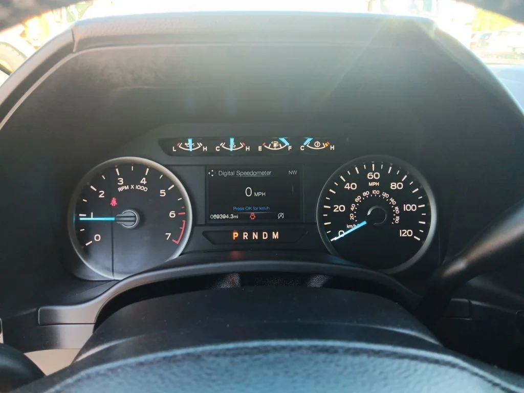 Used 2019 Stone Gray Metallic Ford XLT image 19