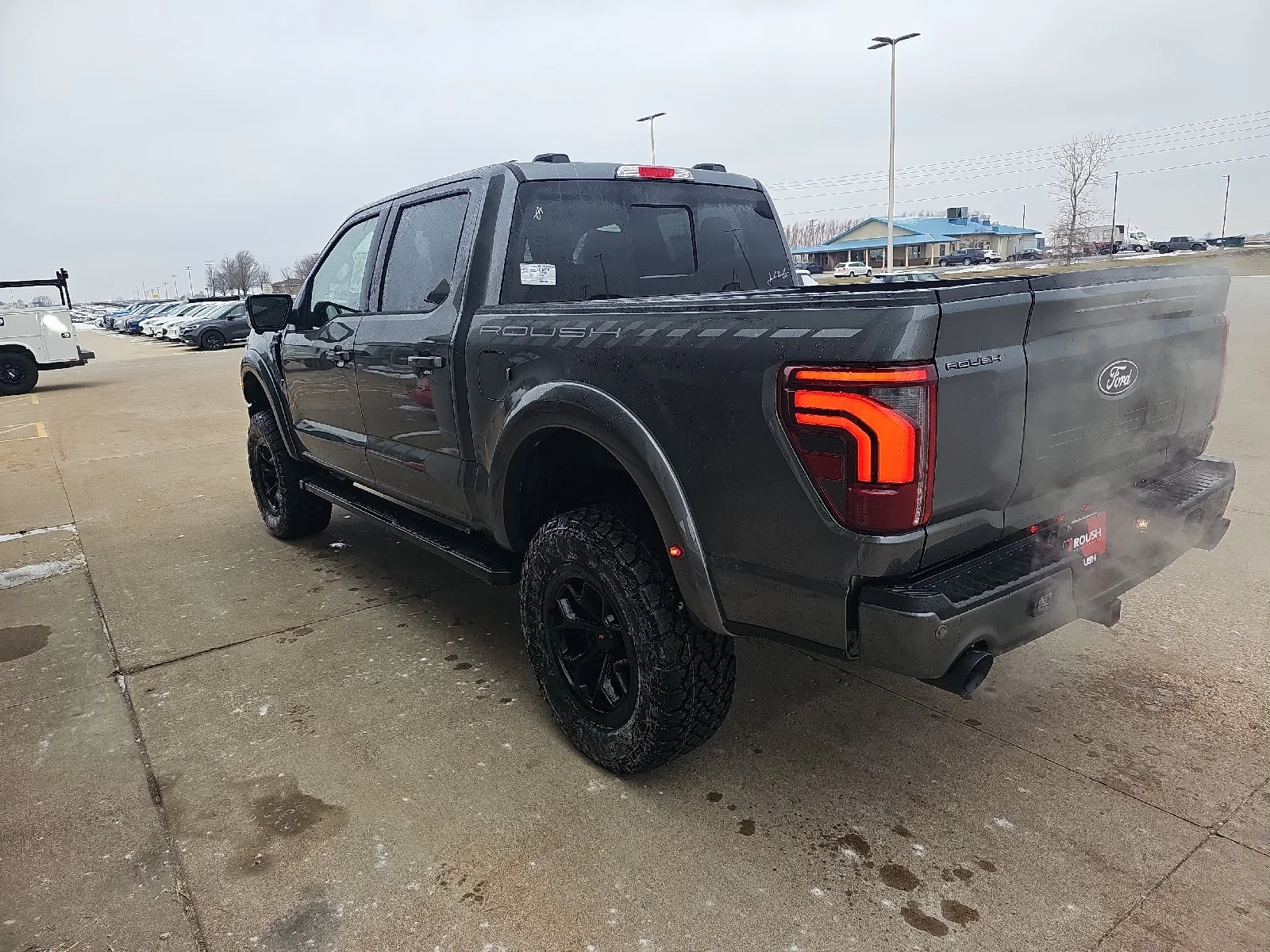 New 2025 Carbonized Gray Metallic Ford Lariat® image 18