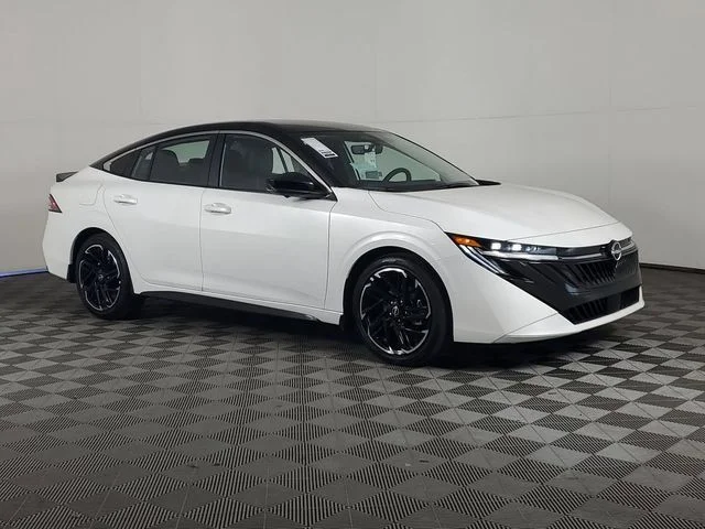 New 2026 Aspen White TriCoat / Super Black Two-tone Nissan SR image 2