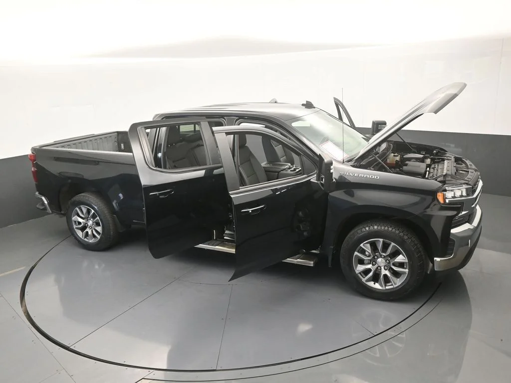 Used 2021 Black Chevrolet LT image 70