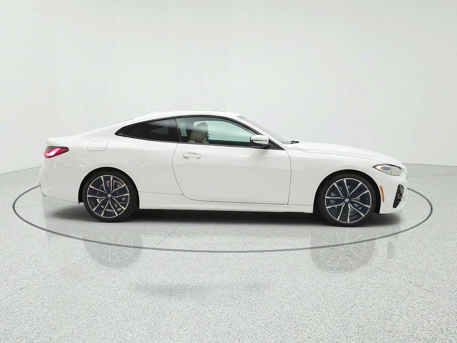 Used 2021 Alpine White BMW 430i Coupe image 4