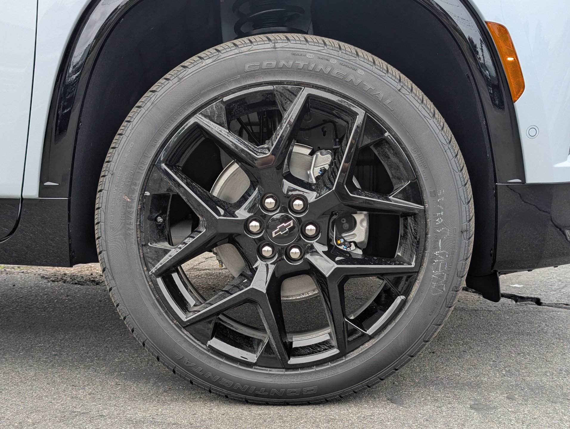 2027 Chevrolet Traverse RS - Photo 6