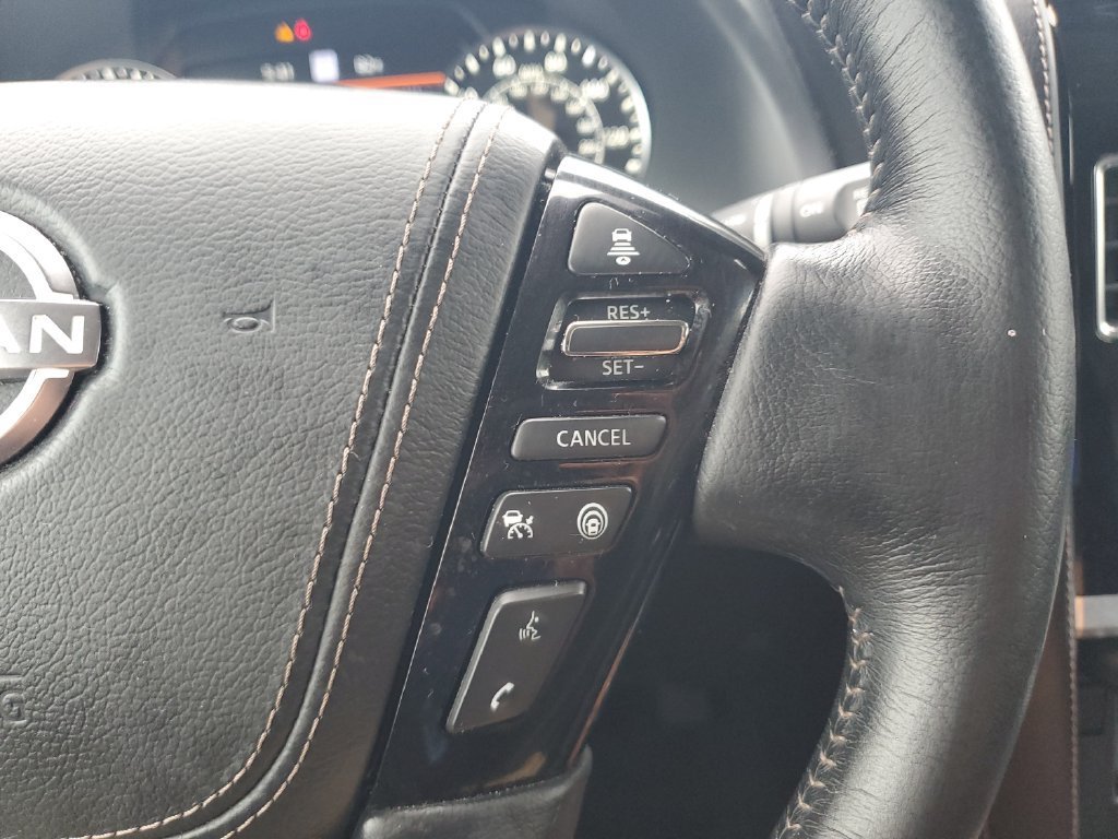 Used 2022 White Nissan Platinum 4WD image 25