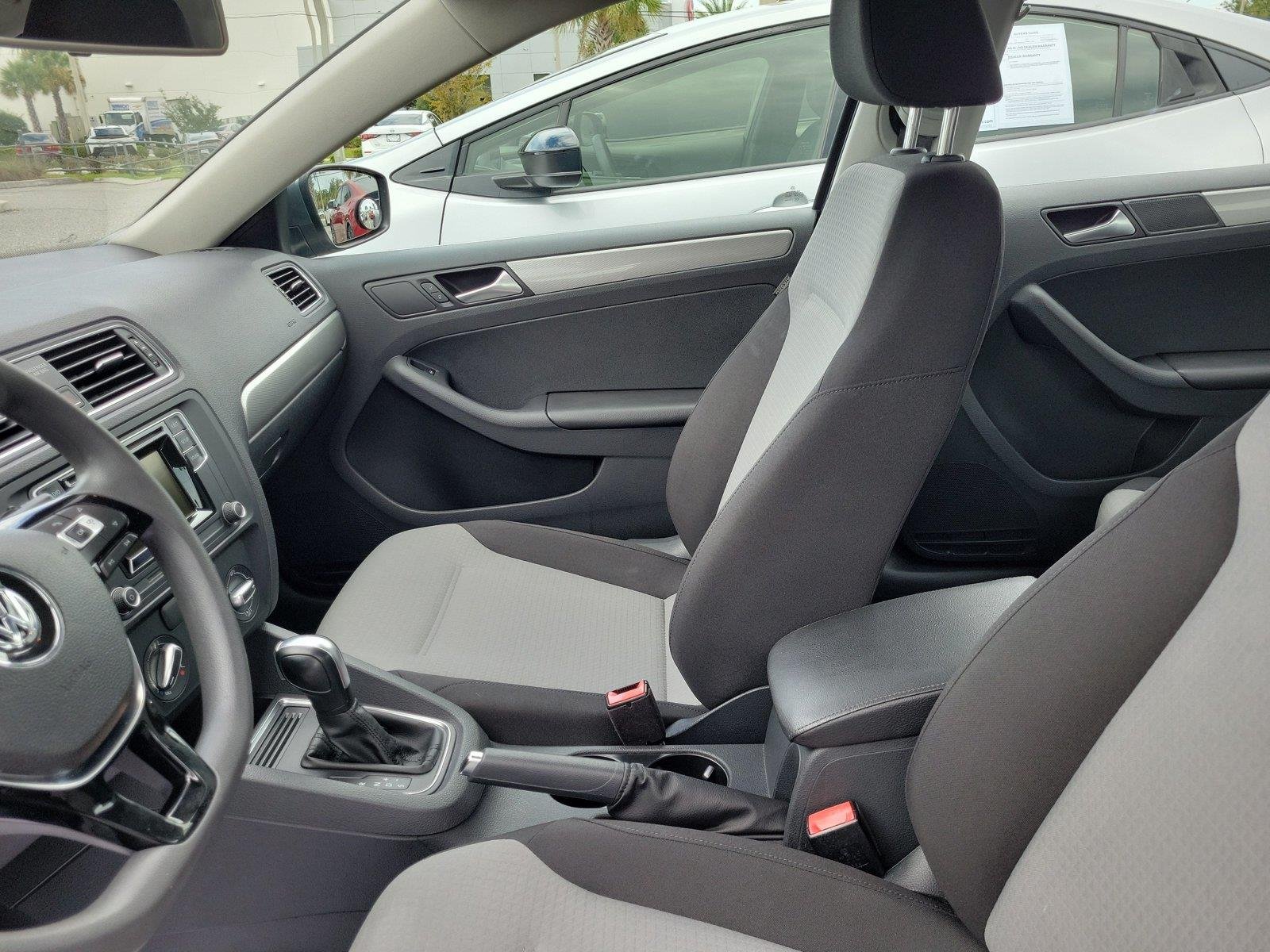 Used 2017 Platinum Gray Metallic Volkswagen 1.4T S image 18