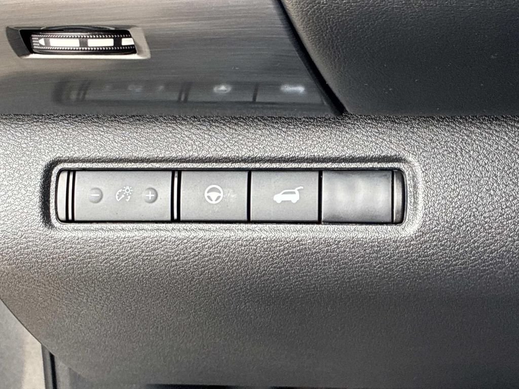 Used 2025 Gray Nissan SL image 25
