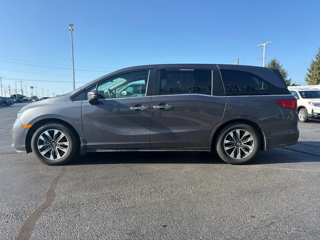 Used 2023 Gray Honda EX-L image 9