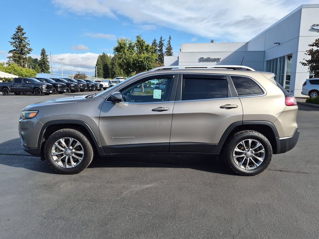 Used 2020 Light Brownstone Pearlcoat Jeep Latitude Plus image 2