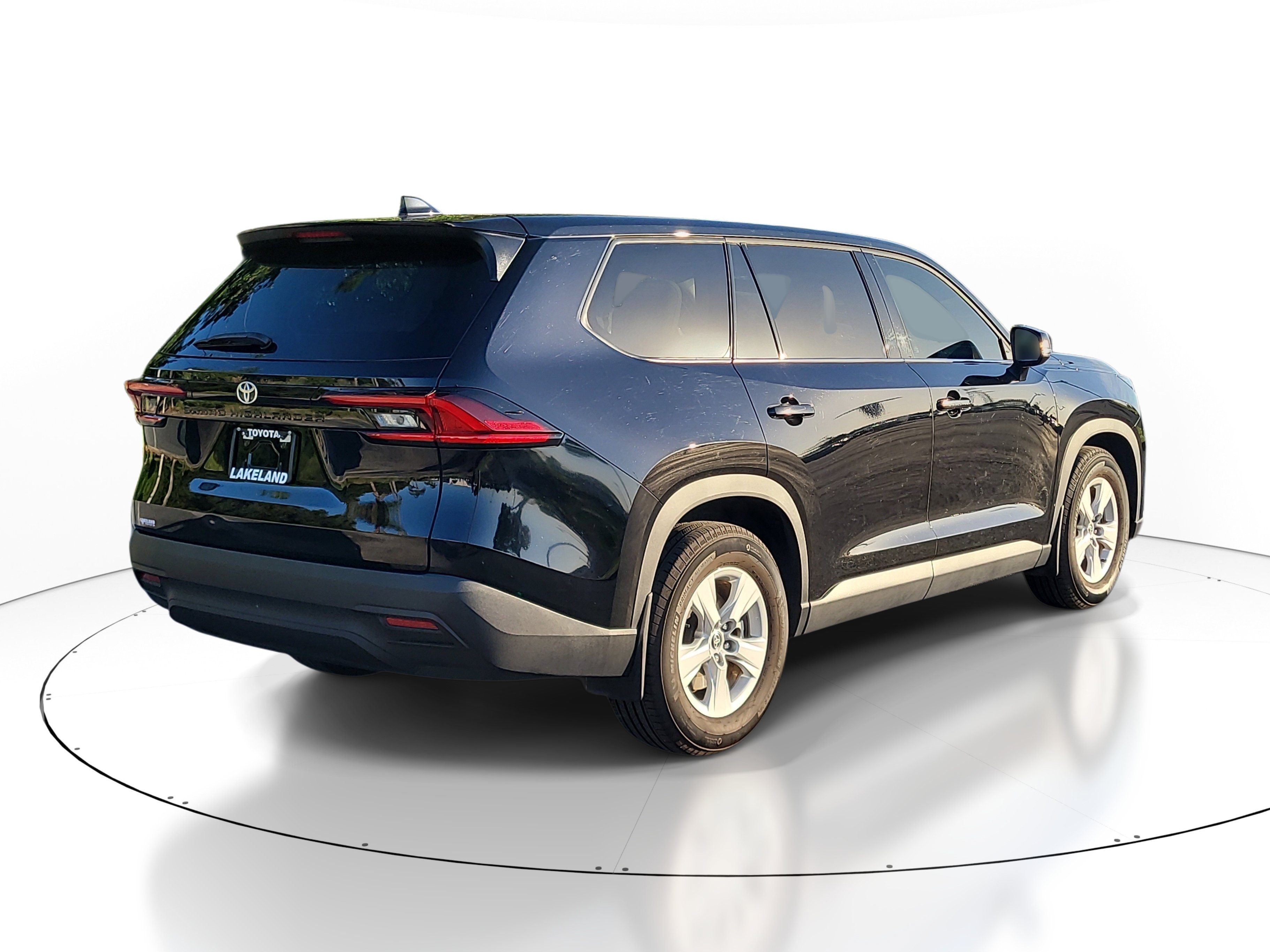 Used 2025 Midnight Black Metallic Toyota LE image 6