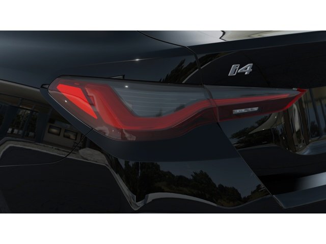 New 2026 Black Sapphire Metallic BMW xDrive40 image 8