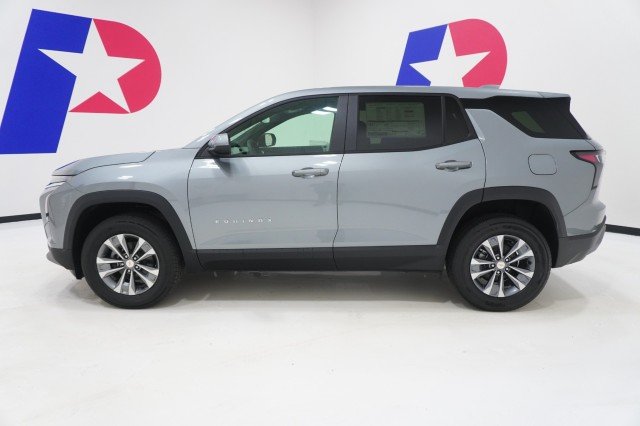 2027 Chevrolet Equinox LT - Photo 10