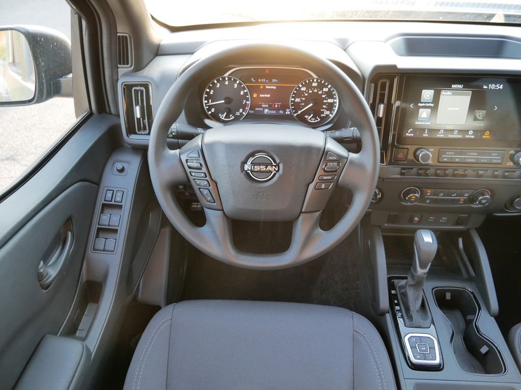 2026 Nissan Frontier SV - Photo 11