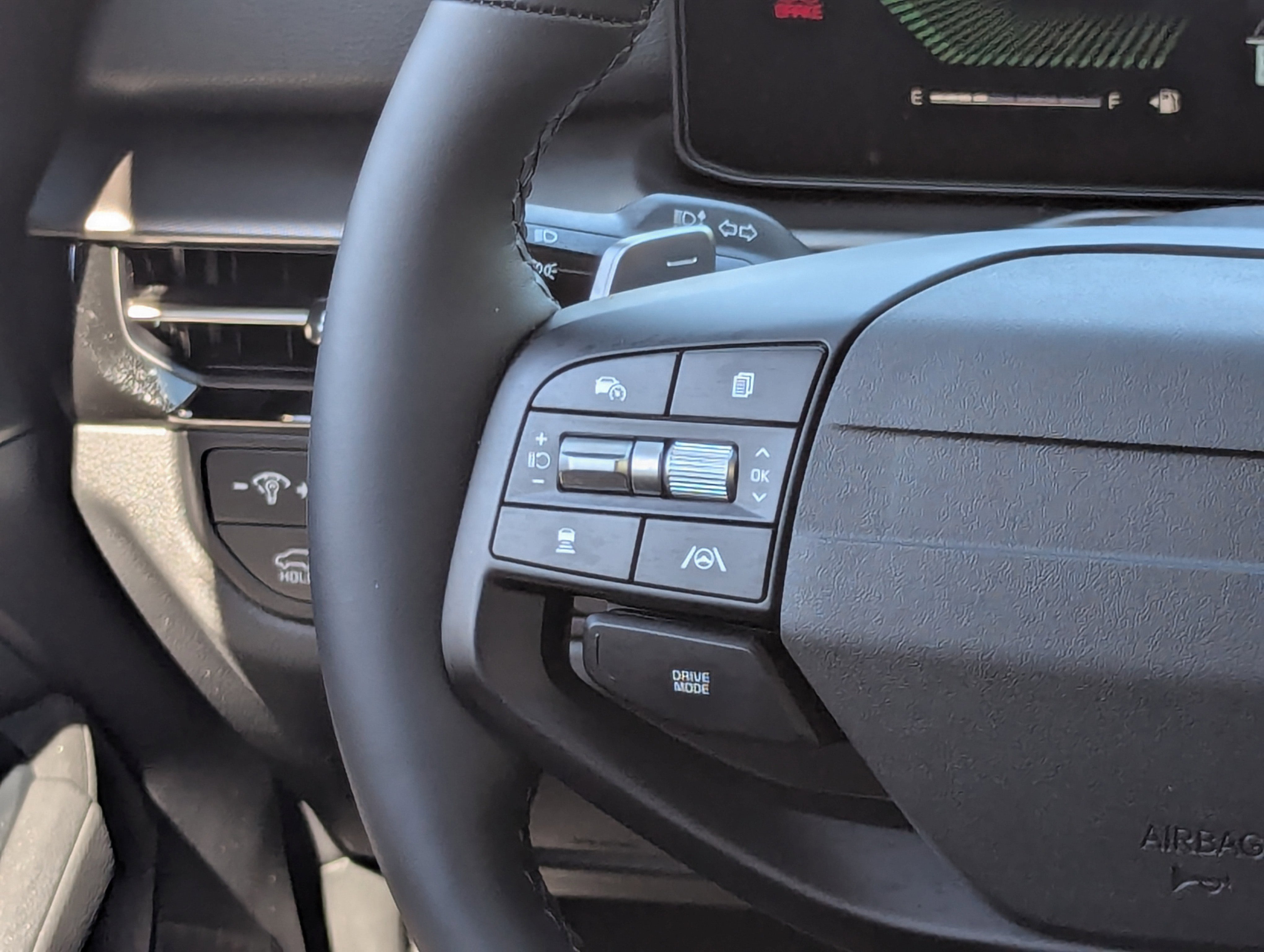 New 2026 Fusion Black Kia EX image 17