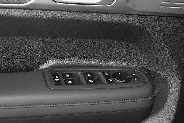 New 2026 White Hyundai XRT AWD image 76