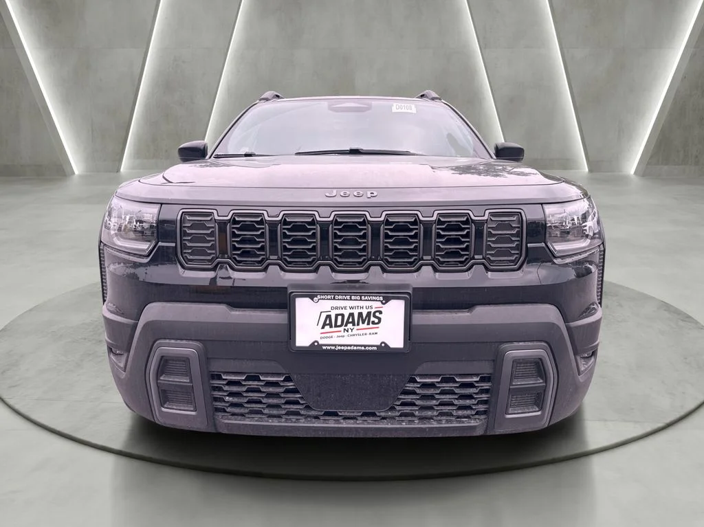 New 2026 Diamond Black Crystal Pearlcoat Jeep Laredo image 2