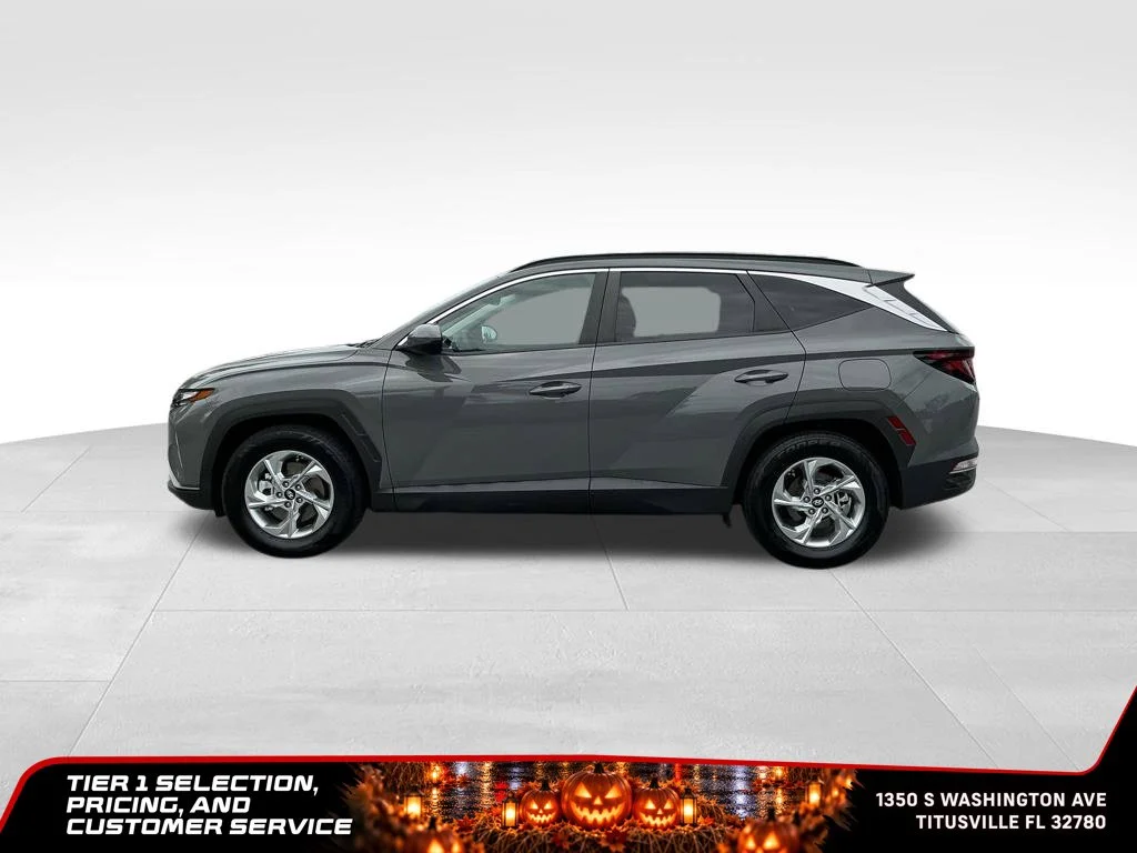 Used 2024 Gray Hyundai SEL image 3