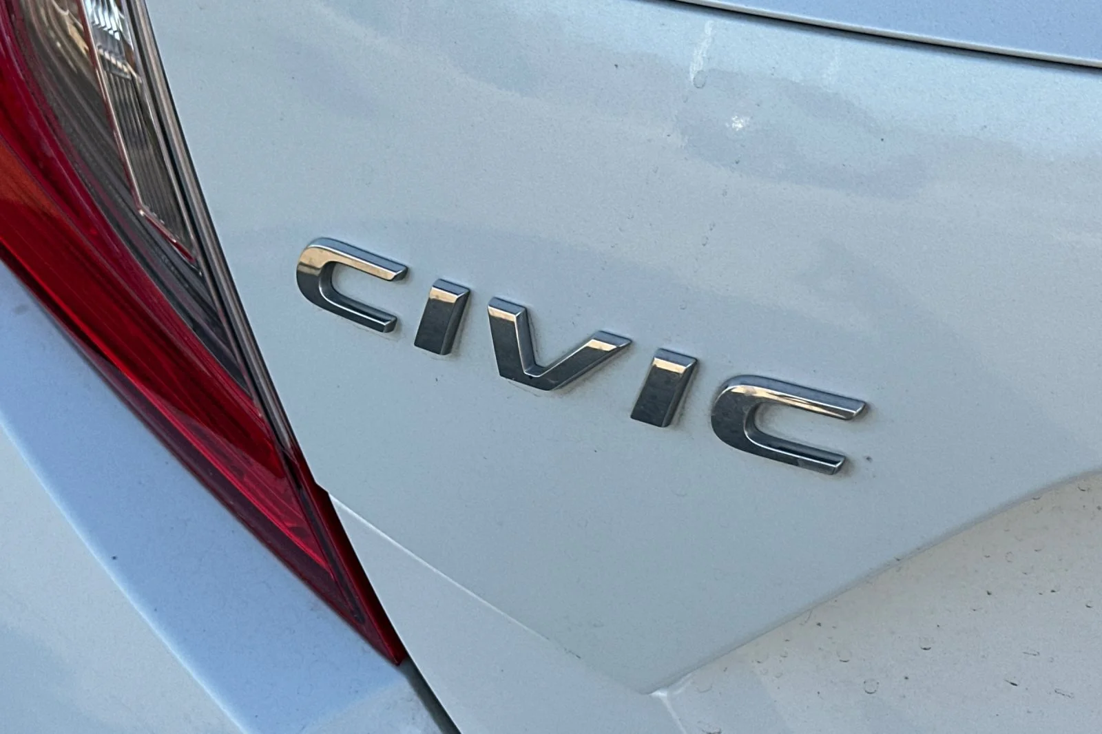 Used 2019 White Honda EX image 26