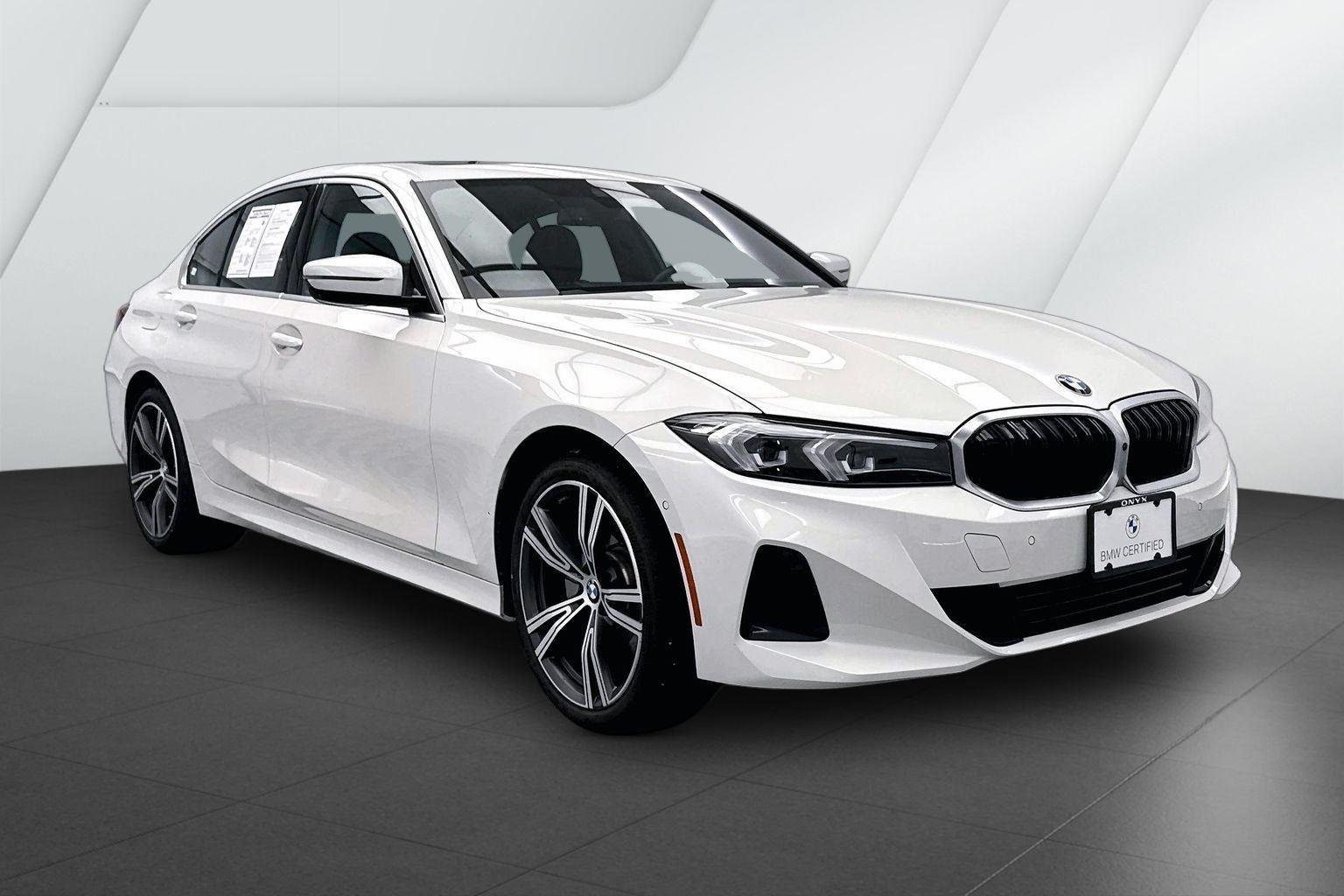 2024 BMW 3 Series 330i xDrive Sedan's photo
